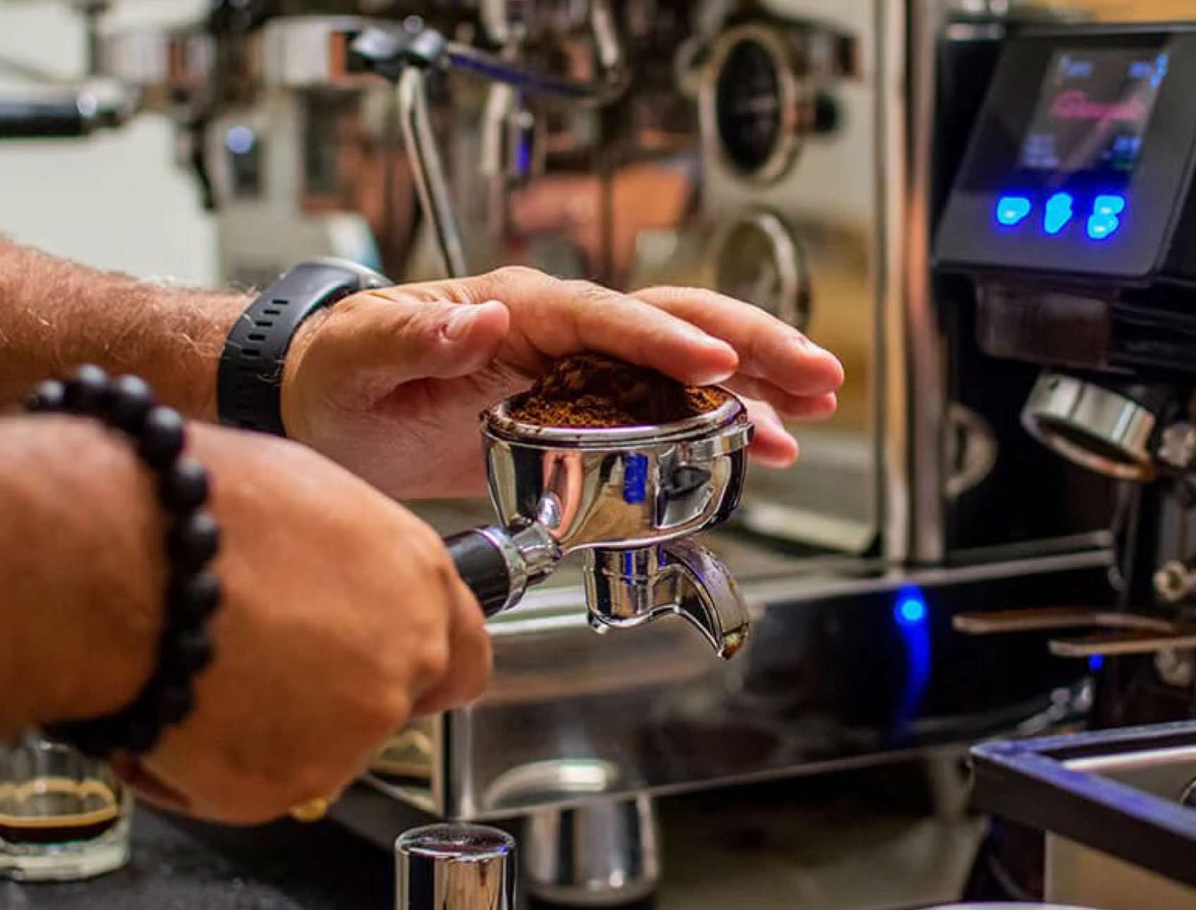 Aperçu d'un café en cours de préparation chez Barista