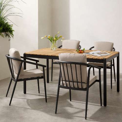 Salle à manger extérieure