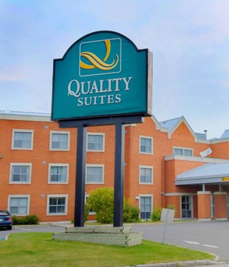 Quality Suites Québec