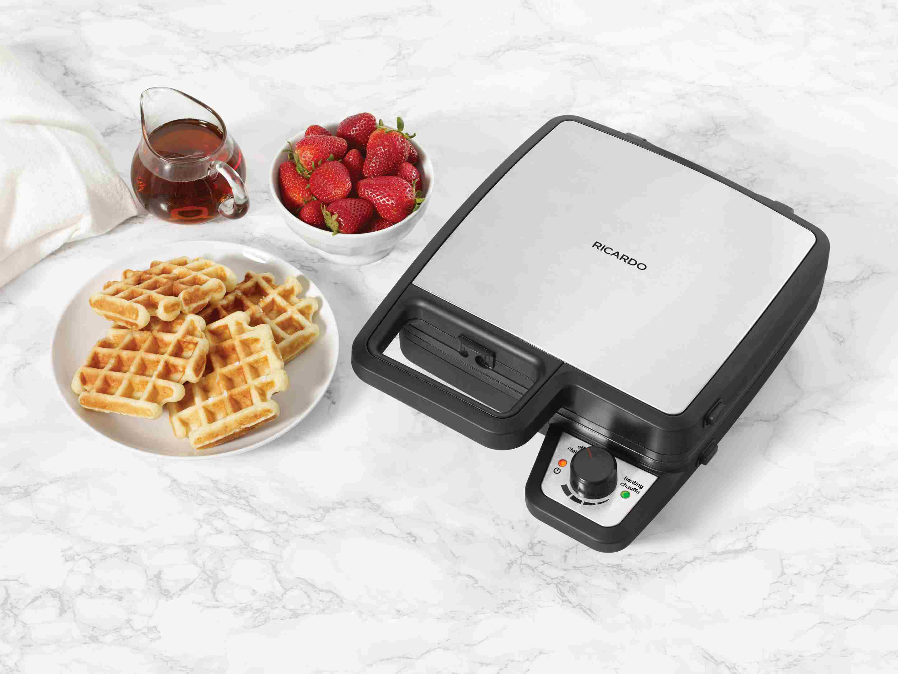 キッチン家電 USA vintage waffle maker GeneralElectric Vintage GE Waffle Iron Still Tickin' : r/BuyItForLife