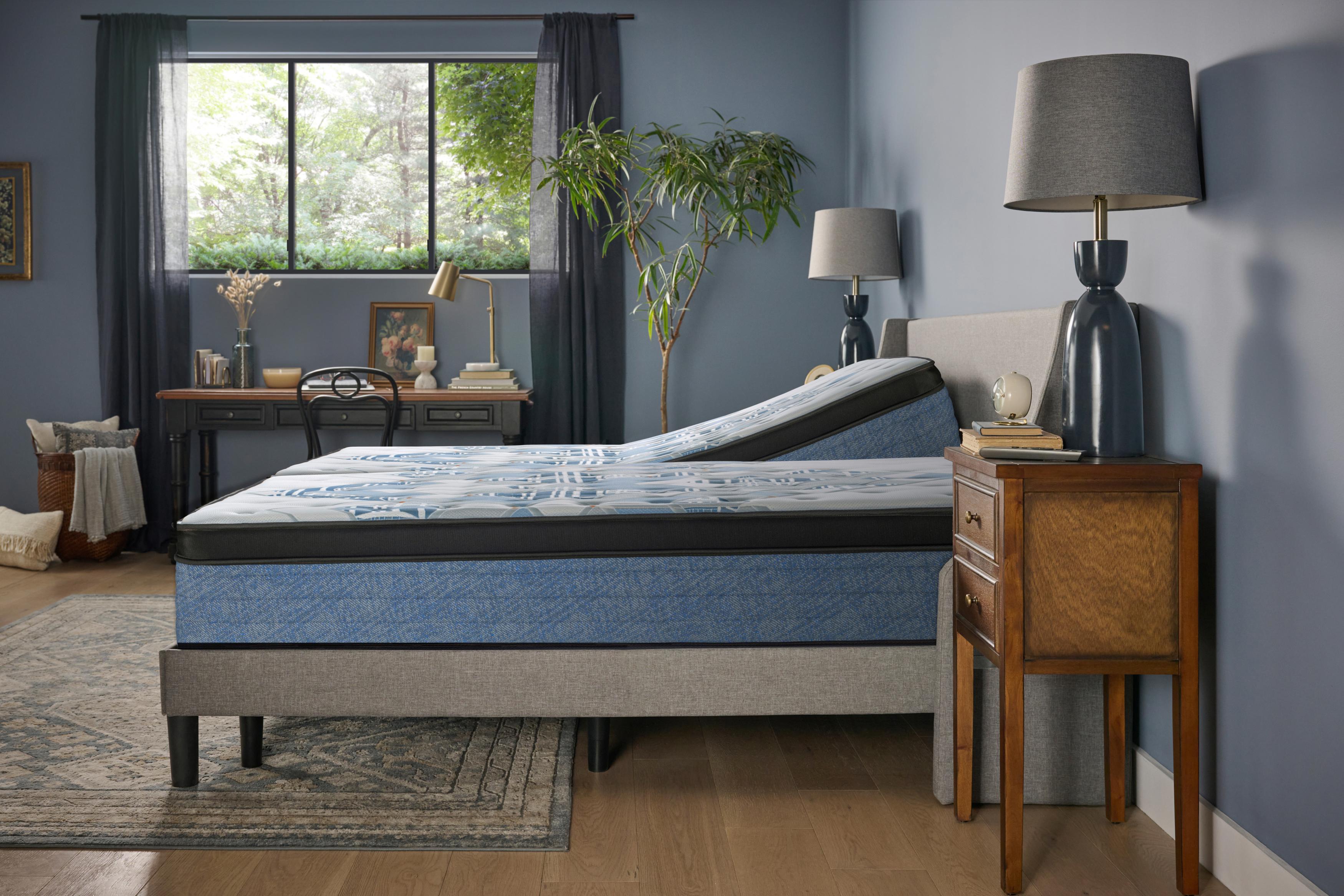Posturepedic® Plus Benvolio Firm Pocketed Coil Mattress (Full