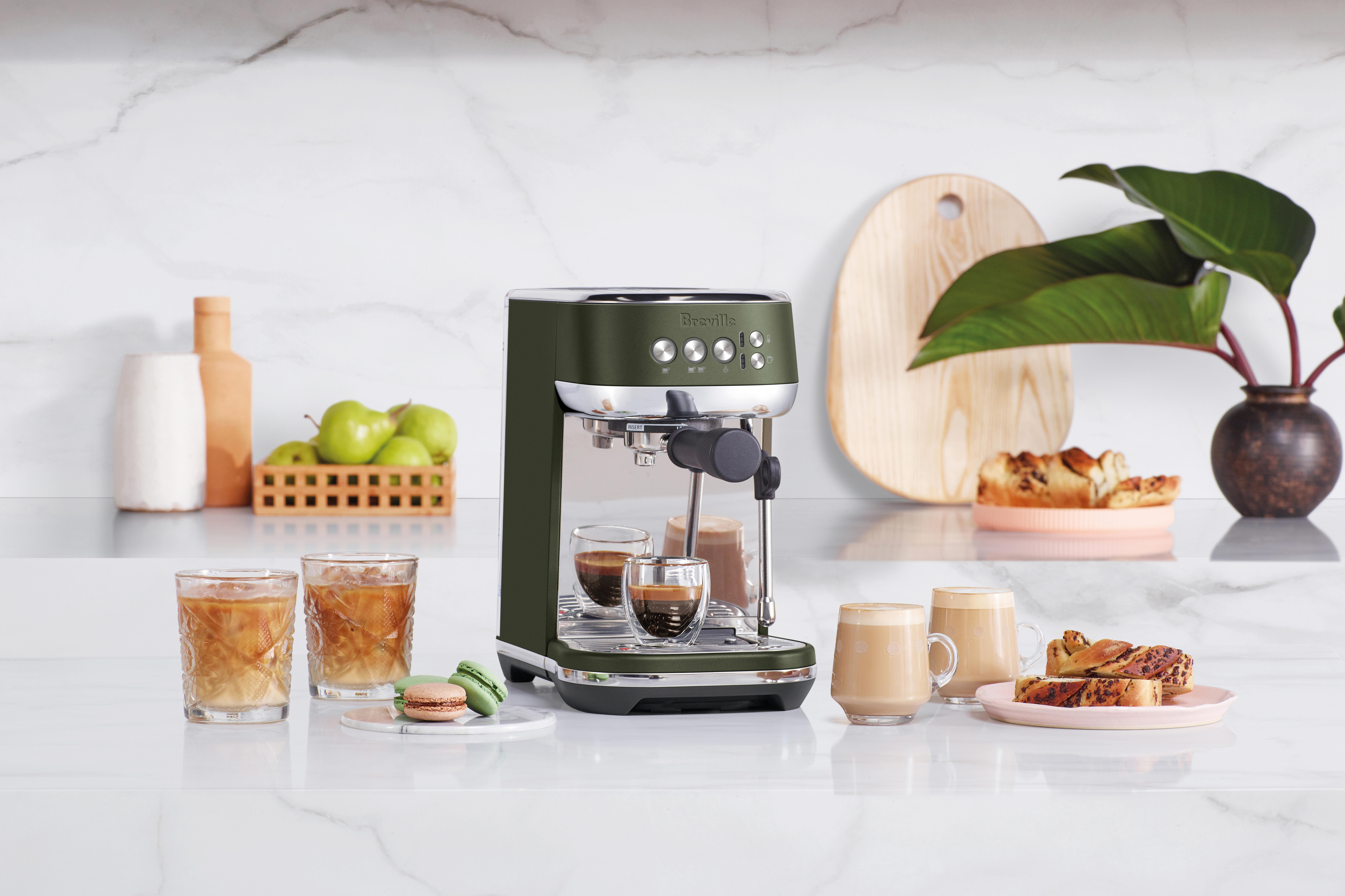 Bambino Plus Coffee Machine Breville BES500OLT1BNA1 | Tanguay