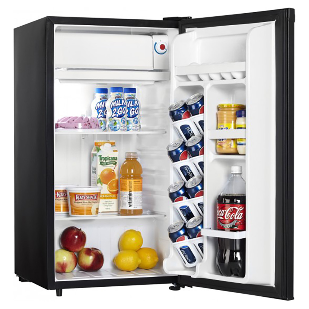 3.2 cu.ft. compact refrigerator
