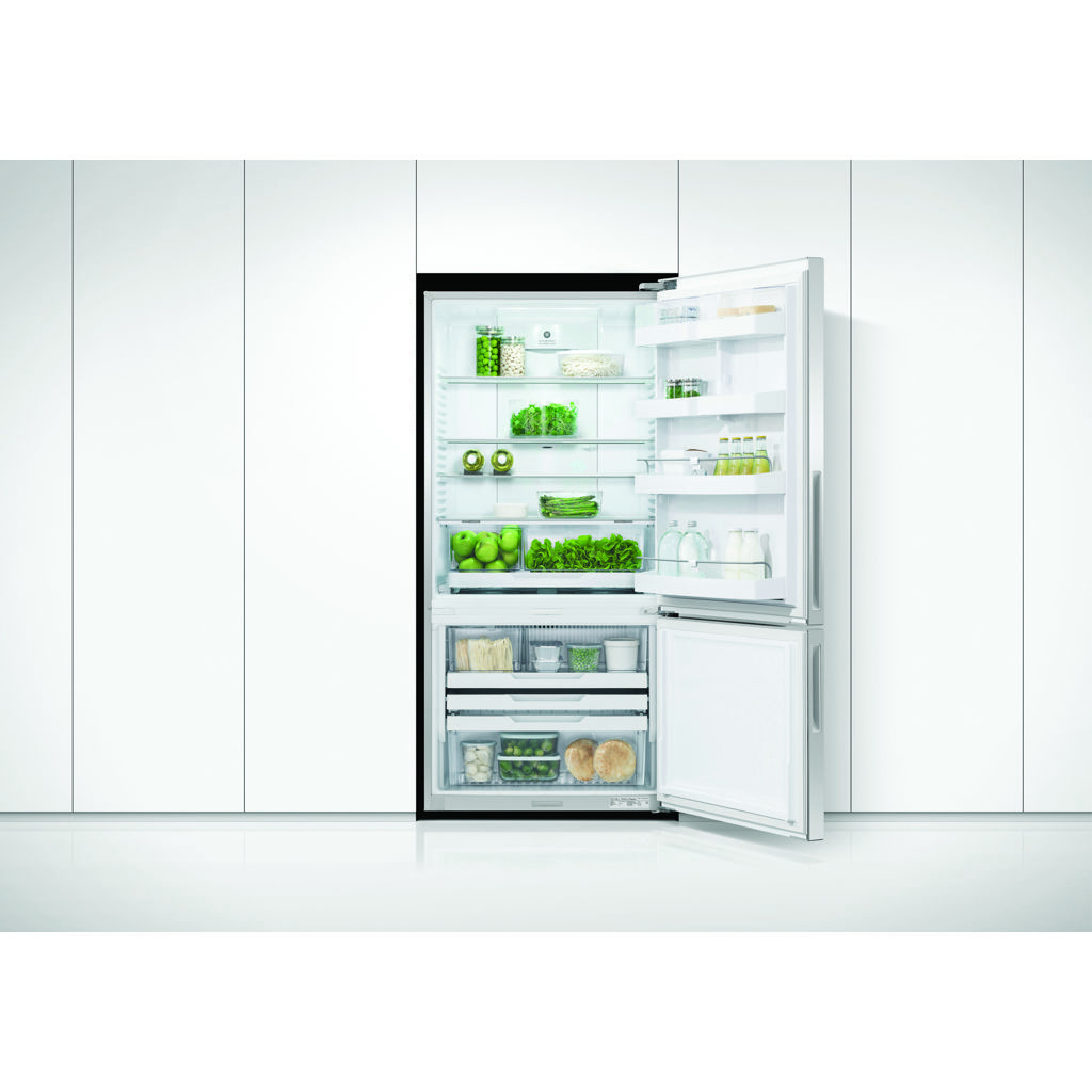17.3 cu. ft. Bottom Freezer Refrigerator