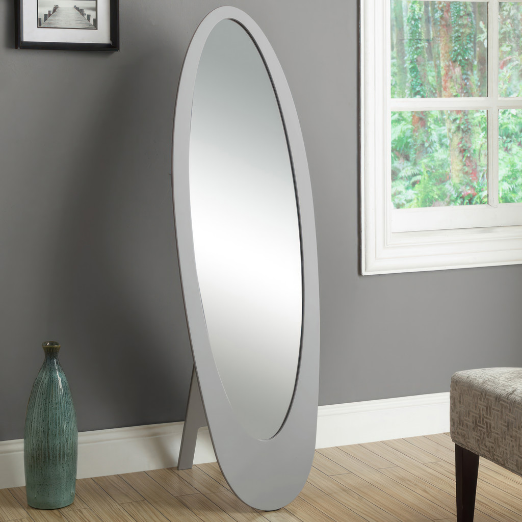 Standing mirror