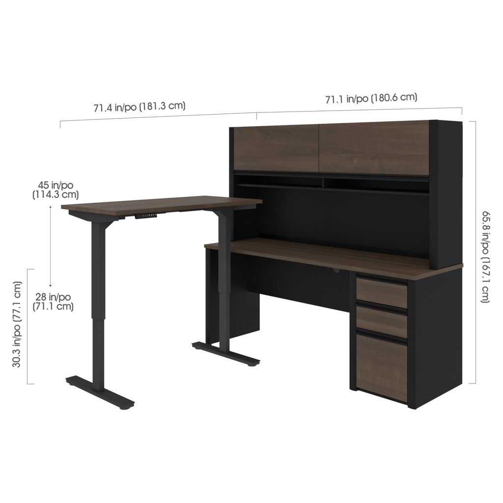 Ensemble de bureaux sectionnels assis et avec huche