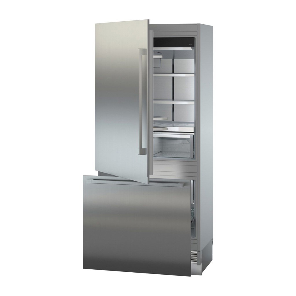 18.1 cu. ft. Refrigerator with bottom freezer