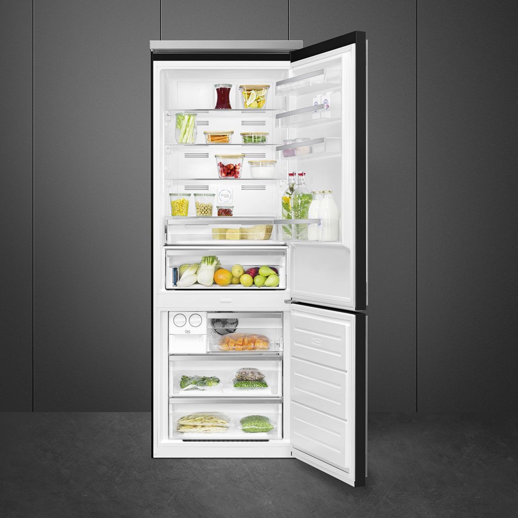 18 cu. ft. Bottom Freezer Refrigerator