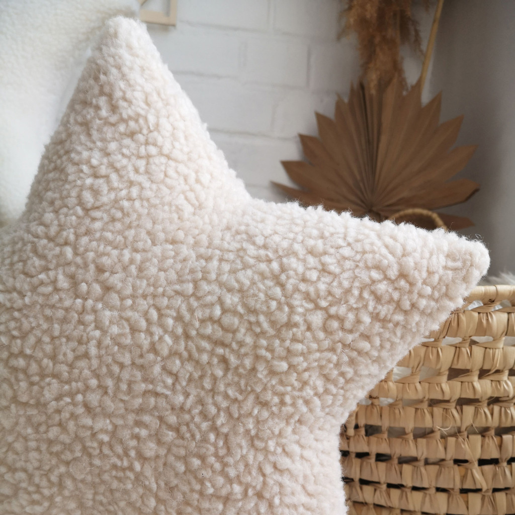 Coussin étoile sherpa beige