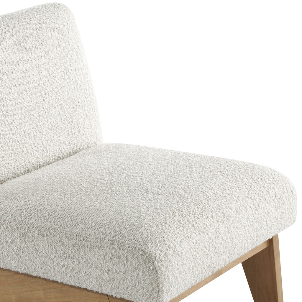 Chapman Fabric Accent Chair Meridian Furniture 460NATURAL | Tanguay