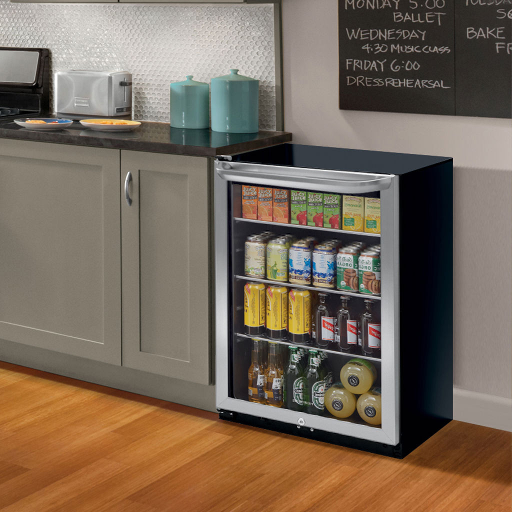 138-can Freestanding Beverage Center Frigidaire FRYB4623AS | Tanguay
