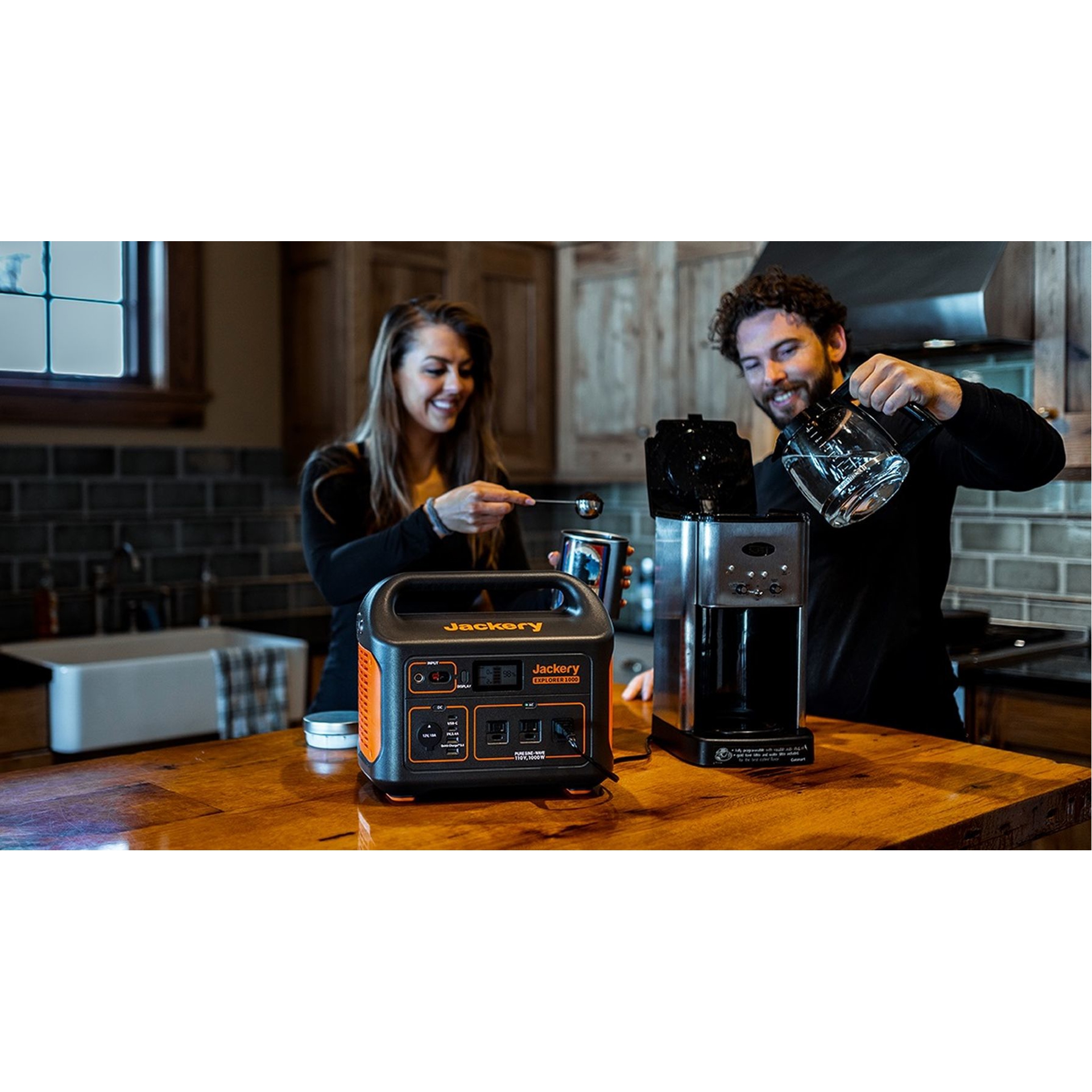 Jackery Explorer 1000 Portable Power Station Jackery E1000 | Tanguay
