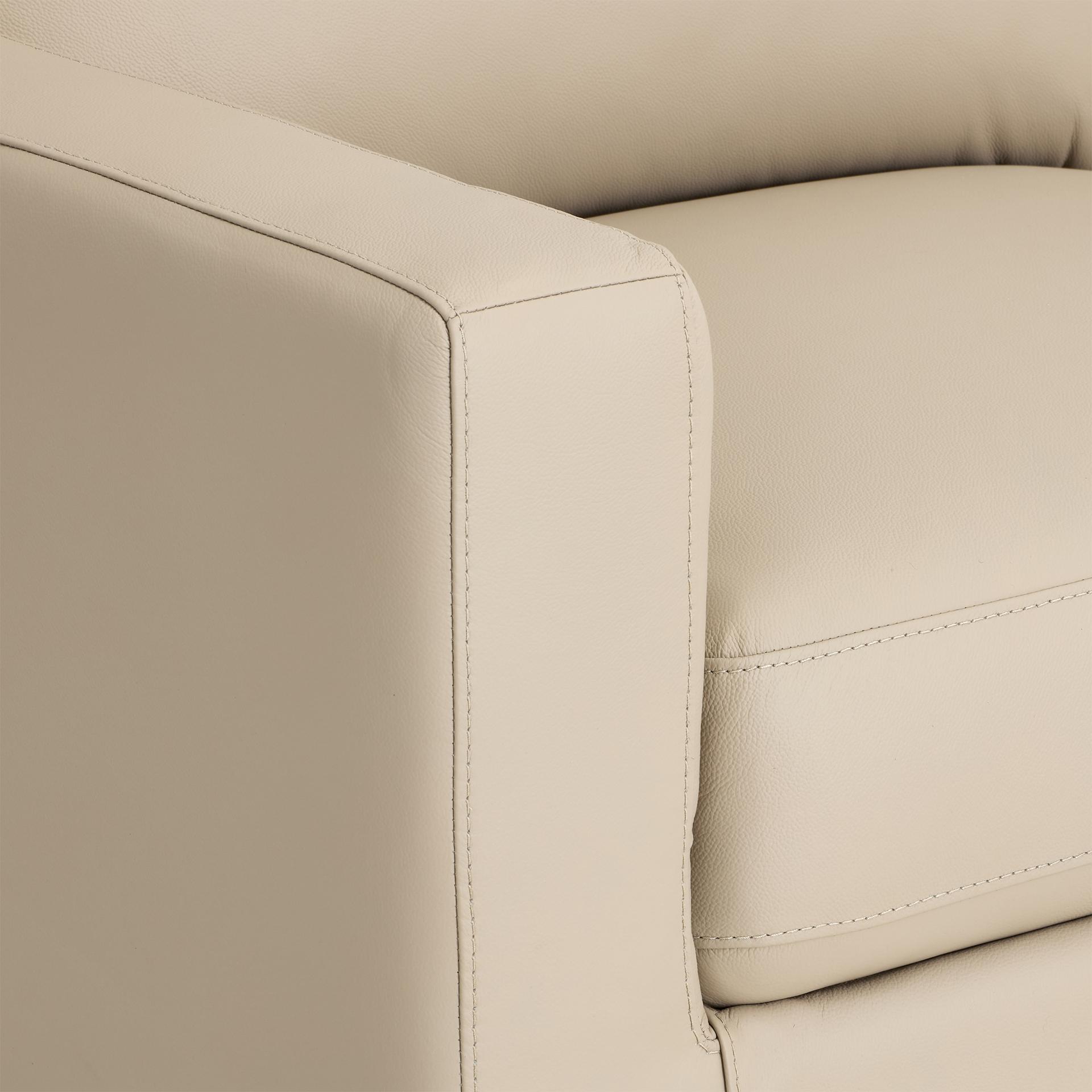 ⭐️ Saaya ⭐️ Savannah 2-pc Leather Sectional Unique Furniture *SAVANNAH-2.5EL