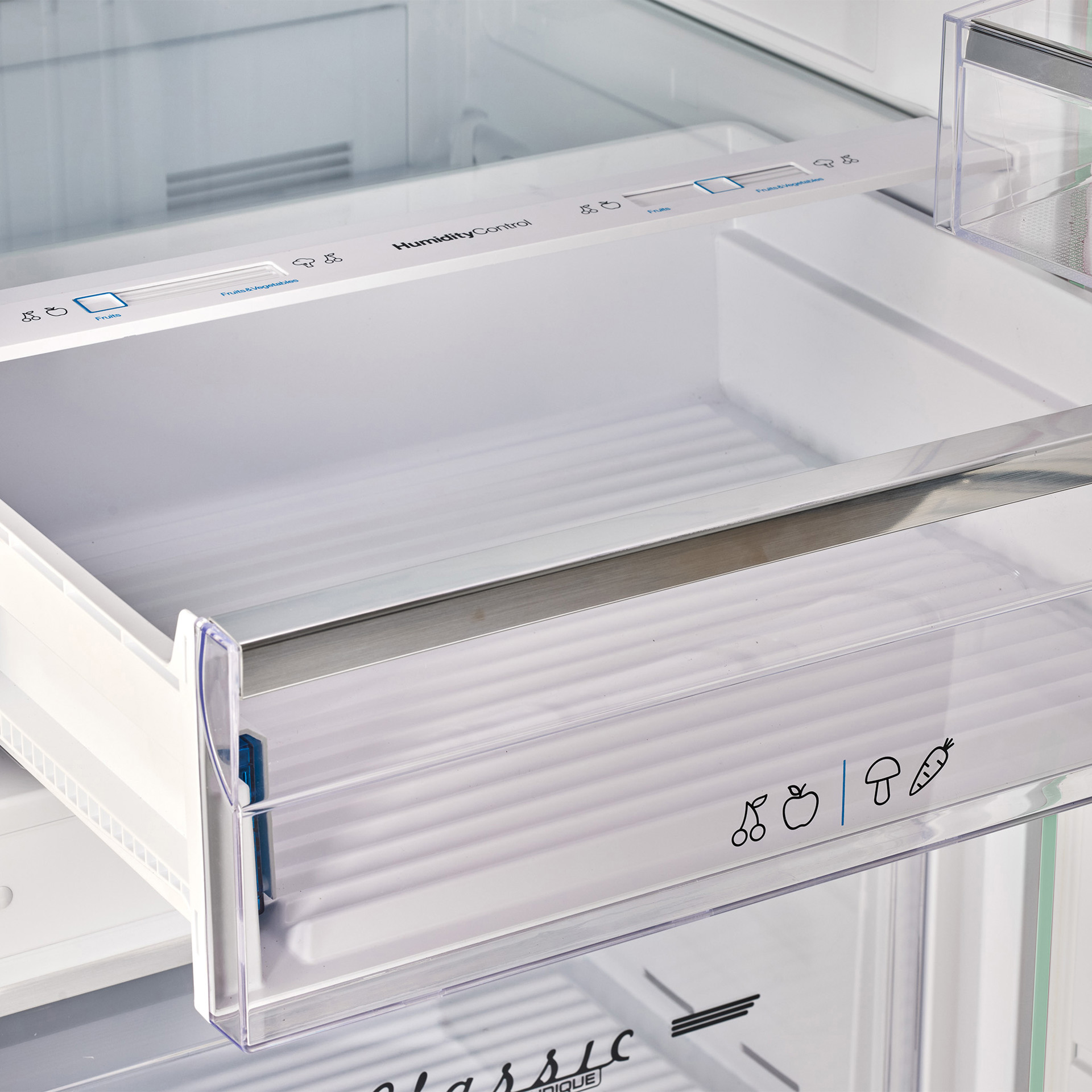 16.7 cu. ft. Retro-style Bottom Freezer Refrigerator Unique