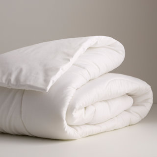 King size synthetic comforter