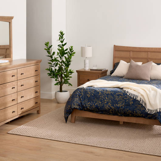 Mobilier De Chambre A Coucher Grand Lit 2 Places 9700q Tanguay Livraison Gratuite Au Quebec